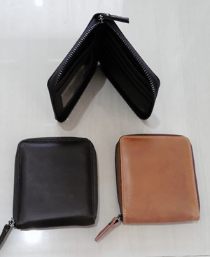 Dompet kulit pria dan wanita