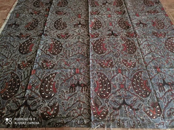 Kain Batik Motif Sido Asih Gebel