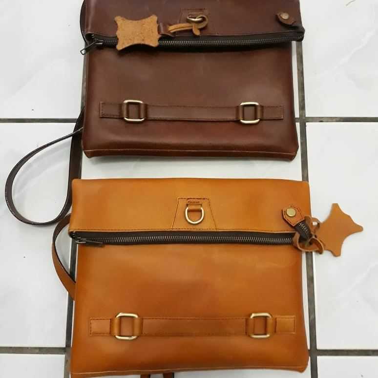 Tas cluth tangan