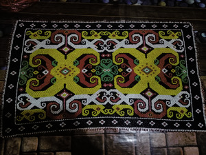 taplak meja etnik dayak