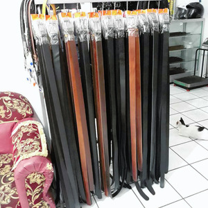Ikat pinggang / gesper