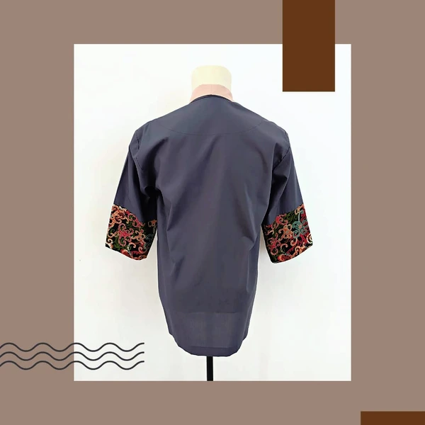 BENEH UNISEX OUTER/KIMONO BATIK KALTIM SIZE FIT TO L