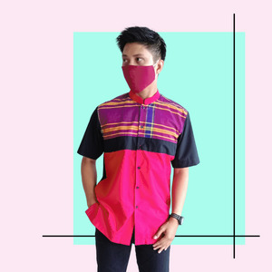 BENEH KEMEJA KERAH KOKO SARUNG SAMARINDA LENGAN PENDEK SIZE M