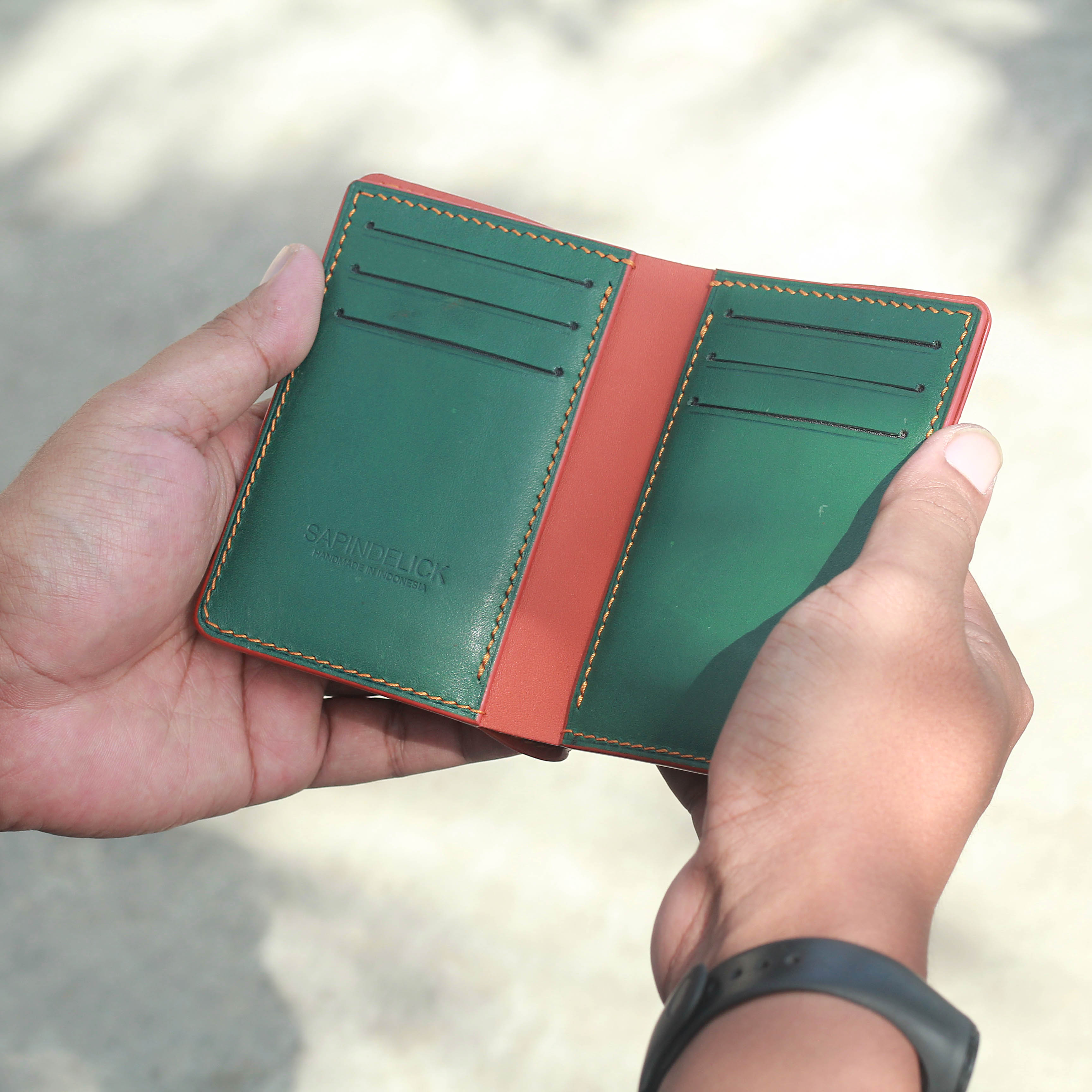 Medium Wallet