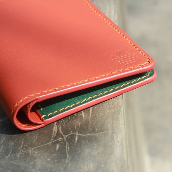 Medium Wallet