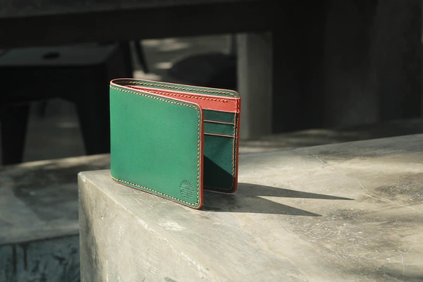 Classic Bifold
