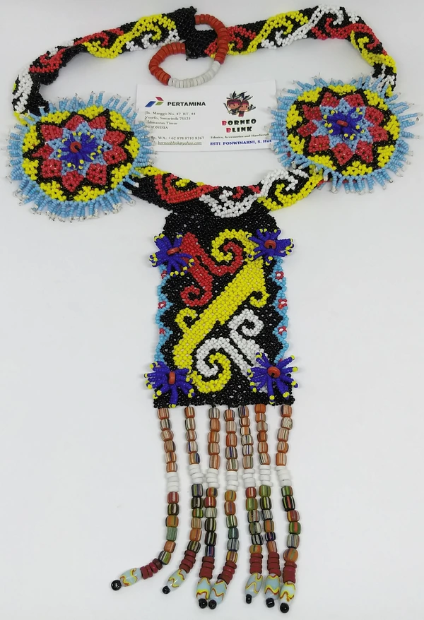 Kalung Manik Ethnic Dayak
