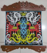 Hiasan Dinding Manik Ethnic Dayak
