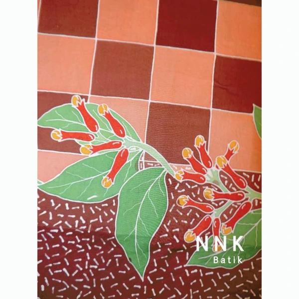 Kain Batik Tulis motif Cengkehan