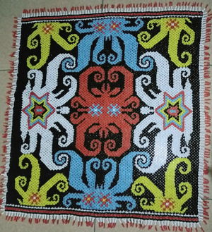Taplak Meja Sudut Manik