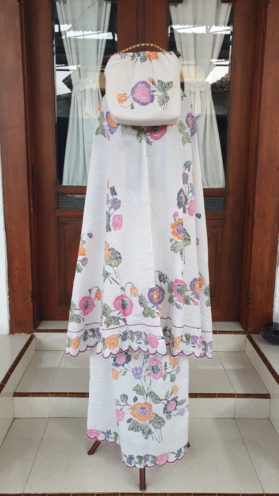 Mukena Batik Tulis