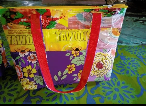 Tas jahit daur ulang