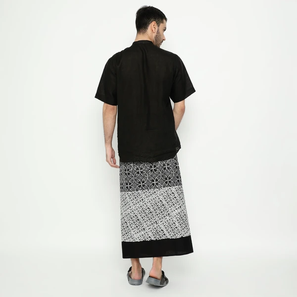 Sarung Batik Klasik -Kawung