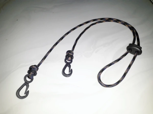 Strap masker paracord
