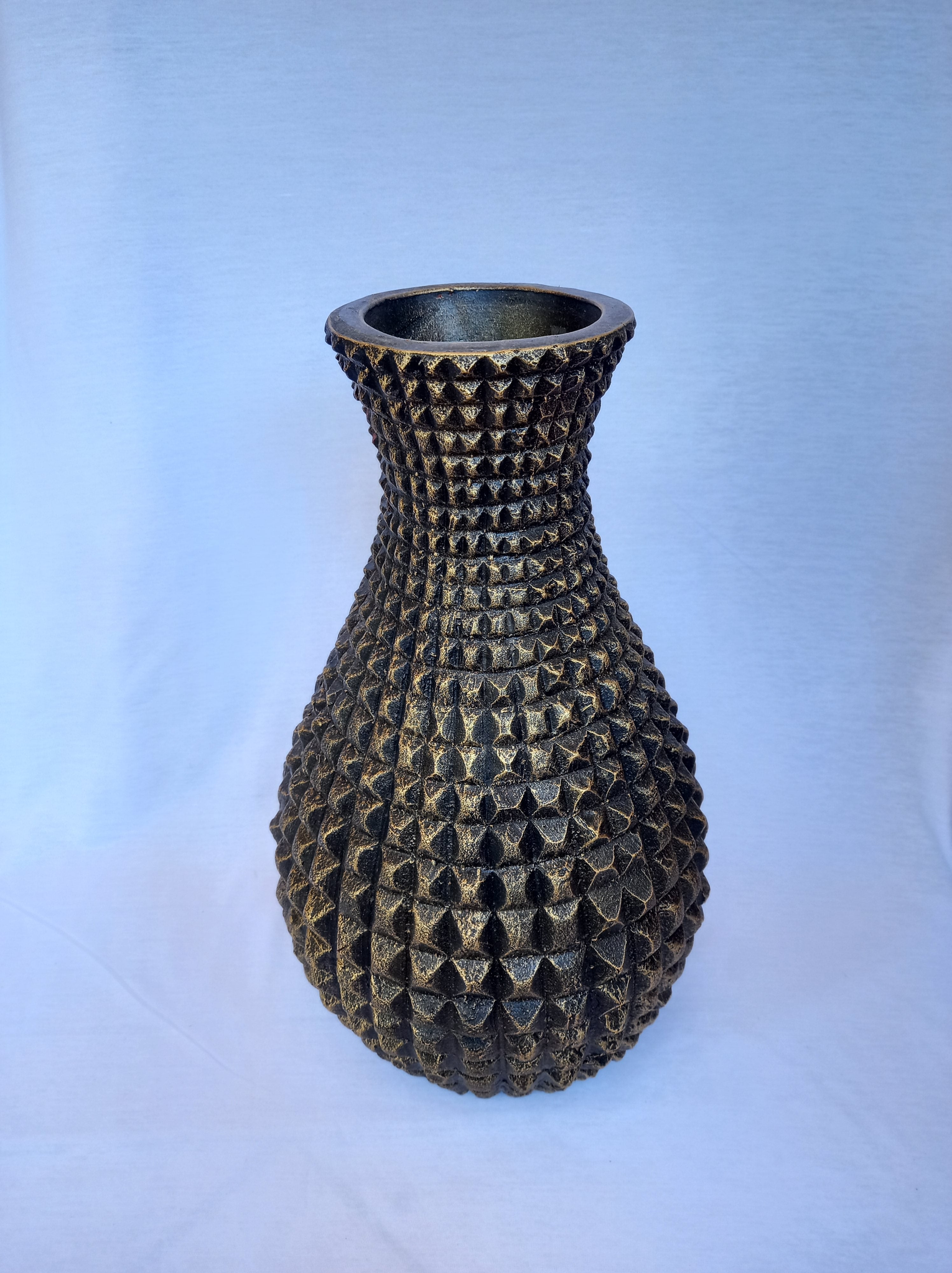 Motif Vase