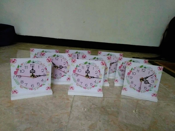 Souvenir Wedding Jam Kayu