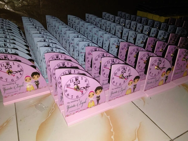 Souvenir Wedding Jam Kayu
