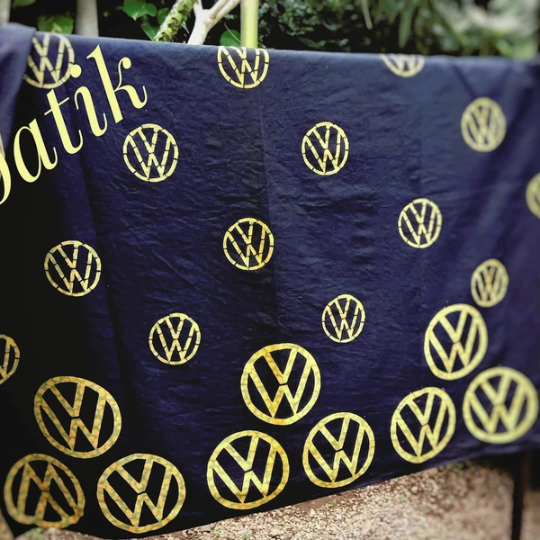 Batik cap karakter