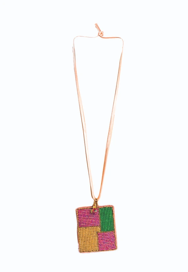 Kalung Kaca Patri Kotak