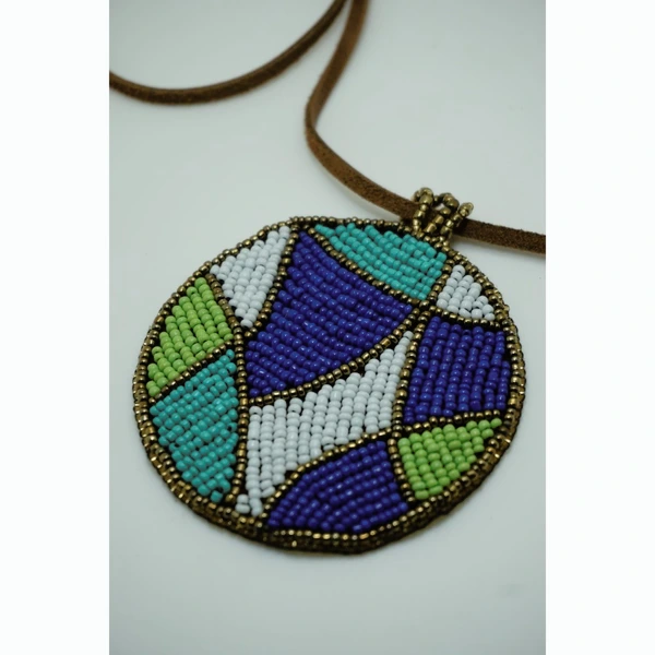 Kalung Kaca Patri Lingkaran