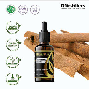Kulit Pohon Massoia / Massoia Bark Essential Oil 100% Pure (50-100 ml)