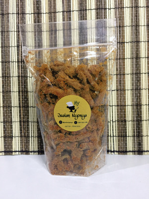 Keripik Usus Pedas Asin