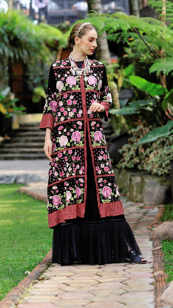 Kebaya Kawung Jasmine Hitam Long