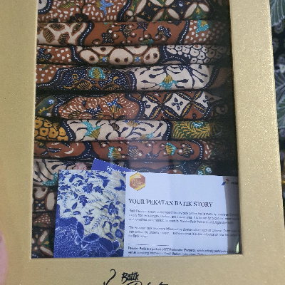 Souvenir Kain Batik Tulis