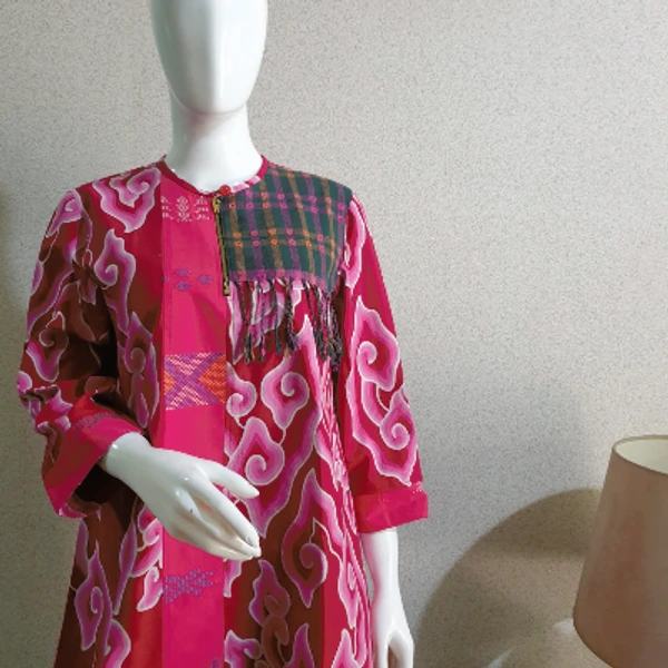 Blouse Mega Mendung