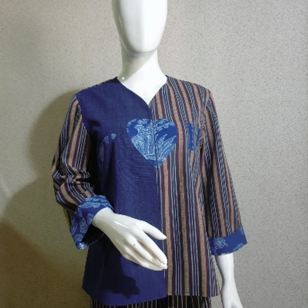 Blouse Lurik tangan panjang
