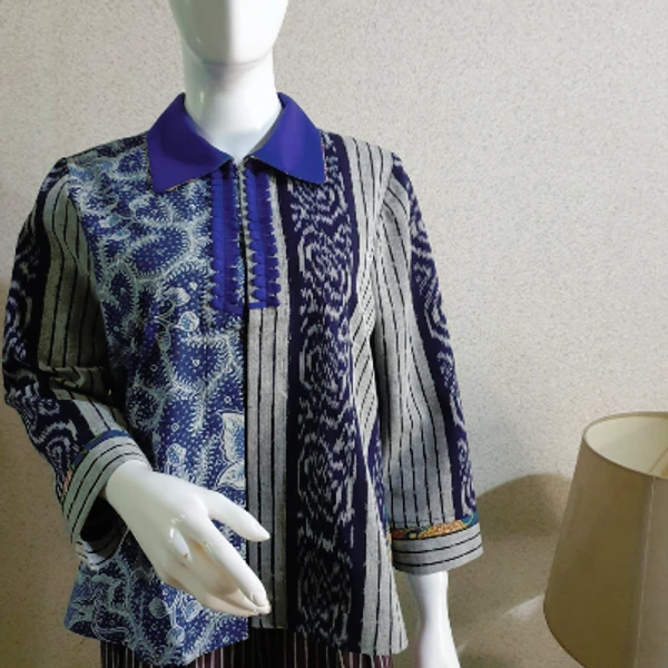 Blouse Lurik tangan panjang