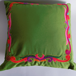 Sarung bantal