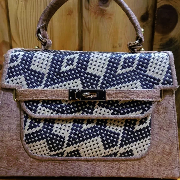 Tas Rotan Kombinasi Kulit Kayu satu pintu