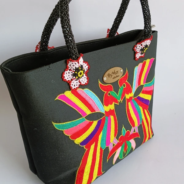 Tas jinjin manik