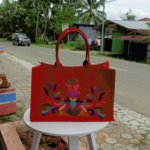 Totebag kotak II