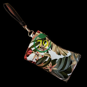 011 tas pouch