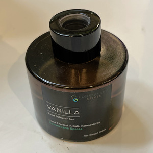 Natural Reed Diffuser Vanilla 100ml / Pengharum Ruangan