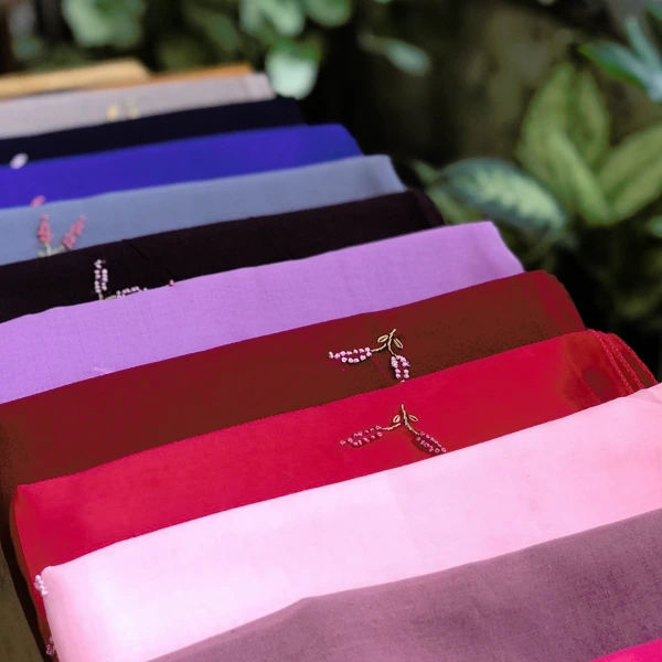 Jilbab Sulam Tabur Motif 1