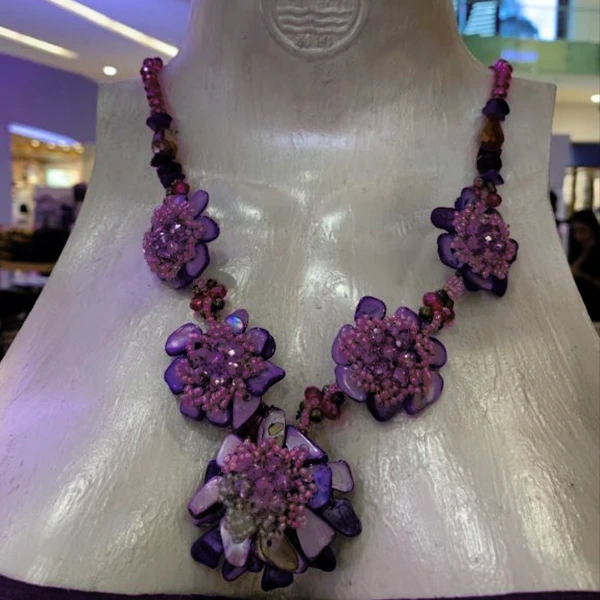 Kalung - Arara Art