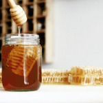 Bali Honey, Natural Raw Honey with Honeycomb 310gr /pcs