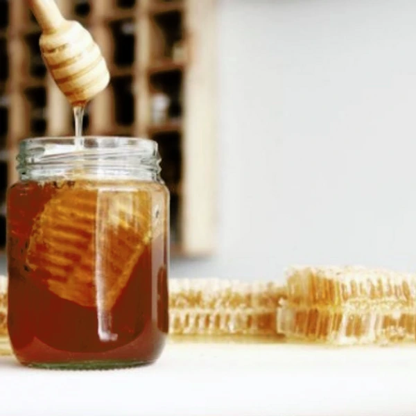Bali Honey, Natural Raw Honey with Honeycomb 310gr /pcs