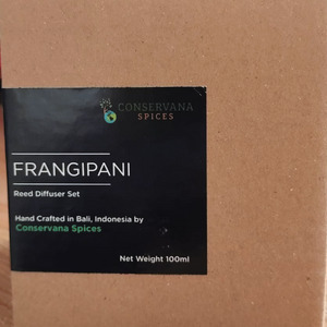Natural Reed Diffuser Frangipani 100ml / Pengharum Ruangan