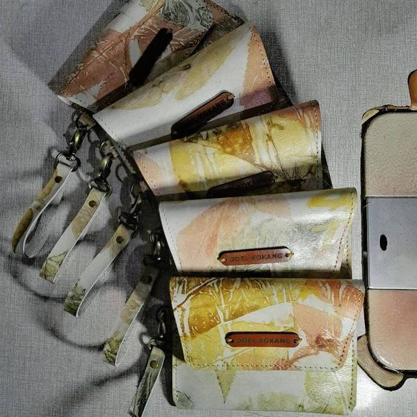 DOMPET KARTU