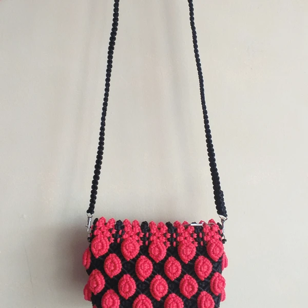 Tas slempang macrame