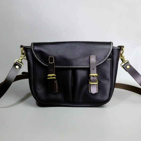 Crispin Sling Bag - Cabaco