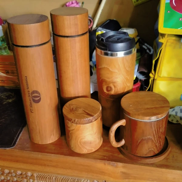 Tumbler dan cangkir kayu jati