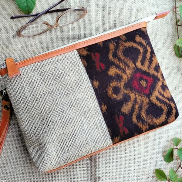 ASTIKA JUTE POUCH