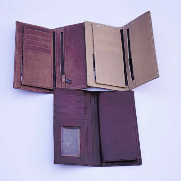 Dompet Azzura