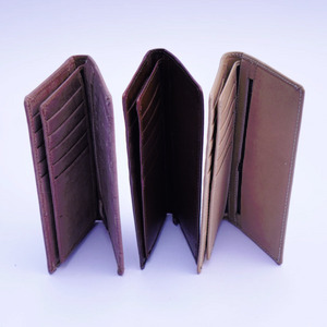 Dompet Azzura