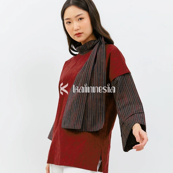 KAINNESIA Blouse Tenun Wanita Svara Series